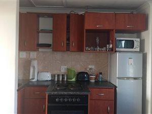 1 Bedroom Apartment in Tableview