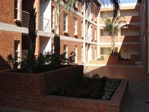 2 Bed Apartment in Kempton Park Central