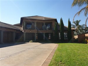 4 Bed House in Ninapark