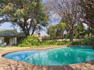 4 Bed House in Brackenhurst