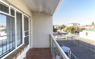 2 Bedroom Apartment in Strand South