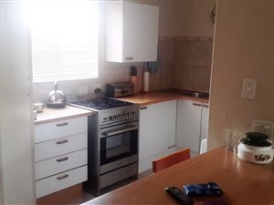 2 Bed Flat in Moregloed