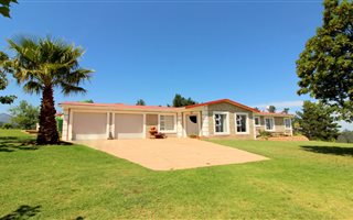 34.3 ha Farm in Mossel Bay Central