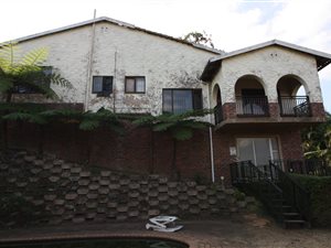 4 Bed House in Moseley