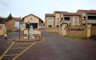 2 Bedroom House in Boardwalk Villas