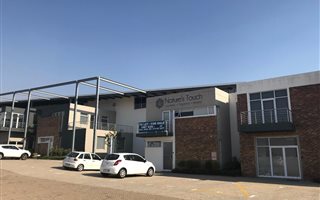 730 m² Industrial space in Lanseria and surrounds