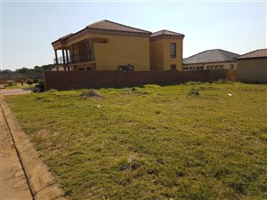 400 m² Land available in The Orchards
