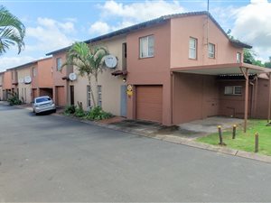 3 Bedroom Apartment in Arboretum