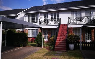 2 Bedroom Townhouse in Beyers Park
