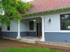 4 Bed House in Herlear