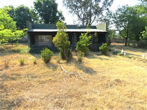 2.8 ha Land available in Drumblade AH