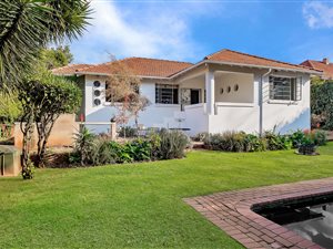 3 Bed House in Greenside