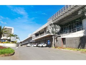 2353 m² Commercial space in Briardene