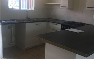 1 Bedroom Flat in Rietfontein