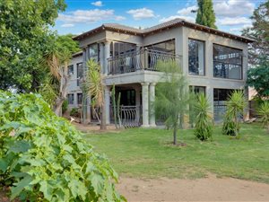 16 Bed House in Austin View