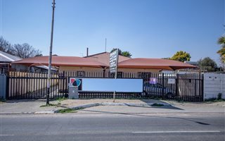 Office space in Alberton