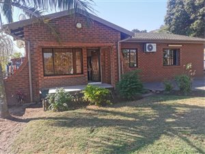3 Bed House in Nagina