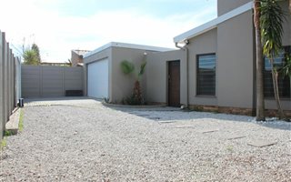 3 Bedroom House in Morgenster
