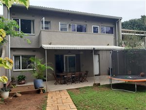 3 Bed Duplex in Sunningdale