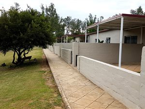 9.4 ha Farm in Muldersdrift