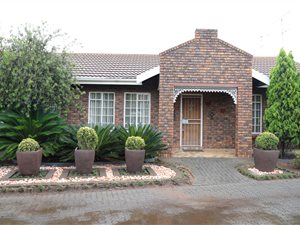 2 Bed House in Three Rivers