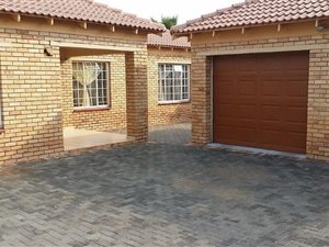 3 Bed House in Irene Park