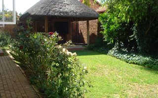 2 Bedroom Simplex in Highveld