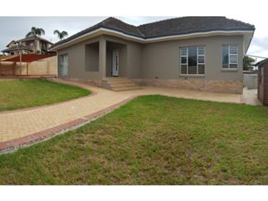4 Bed House in Parsons Hill