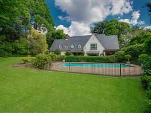4 Bed House in Dunkeld West