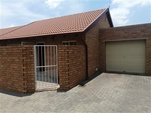 2 Bed Simplex in The Reeds