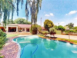 4 Bed House in Northcliff
