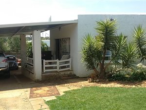 5 Bed House in Rhodesfield