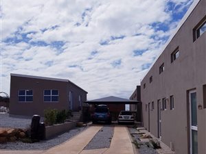 6 Bedroom House in St Helena Bay