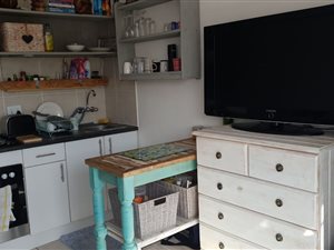 1 Bedroom Apartment in Goodwood Estate