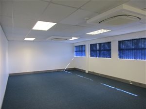 63 m² Office Space in Elarduspark