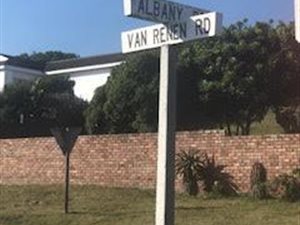 1146 m² Land available in Seaview