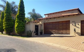 3 Bedroom House in Melodie