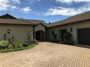 4 Bed House in Hillcrest Central