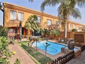 3 Bed Townhouse in North Riding