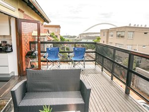 2 Bed Apartment in Morningside