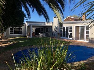 5 Bed House in Door de Kraal