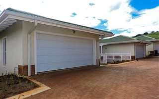3 Bedroom Duplex in Mt Edgecombe