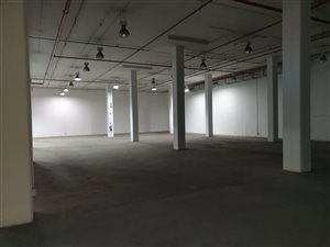 1946 m² Commercial space in Pinetown Central