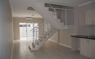 3 Bedroom Townhouse in De Zoete Inval