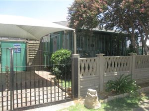 3 Bed House in South Hills