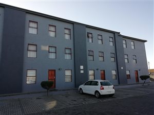 2 Bed Apartment in Eersterivier
