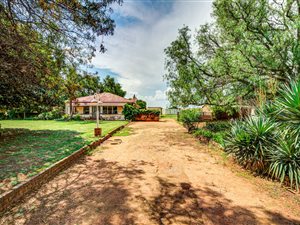 2 ha Farm in Brentwood Park