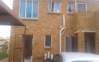 1 Bedroom Flat in Clarina