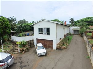 3 Bed House in Illovo Beach