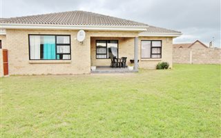 3 Bedroom Townhouse in Walmer Heights
